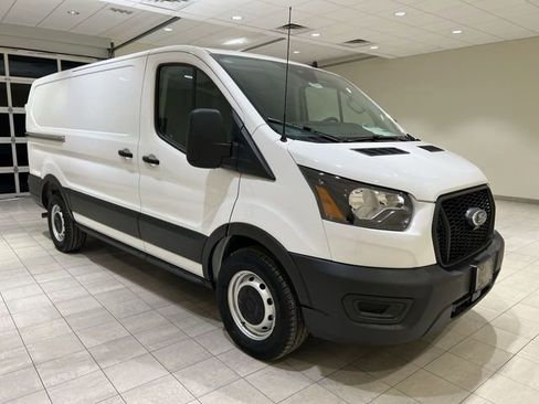 Used 2024 Ford Transit 150 Low Roof RWD image 7