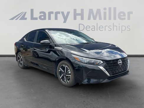 Used 2024 Nissan Sentra SV w/ All-Weather Package FWD image 3