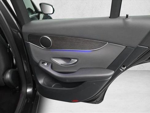 Certified 2021 Mercedes-Benz GLC 300 4MATIC image 25