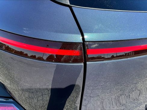 Used 2024 Hyundai Kona SEL w/ Convenience Package FWD image 23