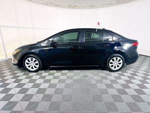 Certified 2024 Toyota Corolla LE FWD image 6
