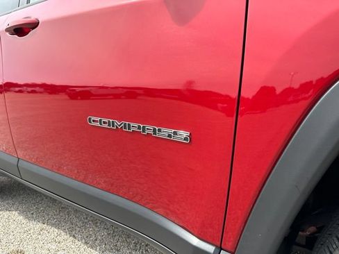 Used 2025 Jeep Compass Limited AWD/4WD image 47
