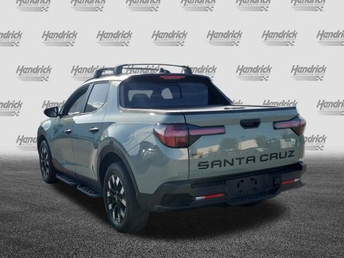 Used 2025 Hyundai Santa Cruz SEL FWD image 5