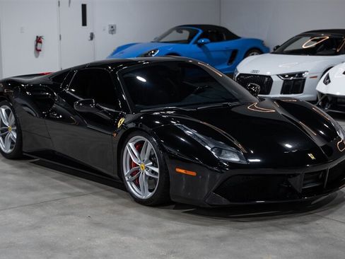 Used 2018 Ferrari 488 Spider RWD image 14