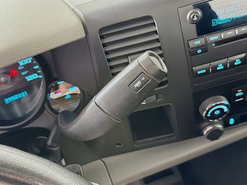 Used 2013 Chevrolet Silverado 1500 W/T AWD/4WD image 17