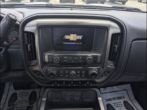 Used 2018 Chevrolet Silverado 1500 High Country AWD/4WD image 31
