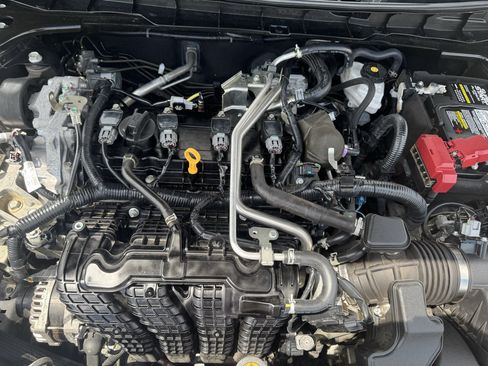 Used 2023 Nissan Altima 2.5 SL FWD image 30