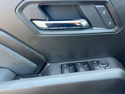 New 2026 GMC Canyon Elevation w/ Convenience Package image 8