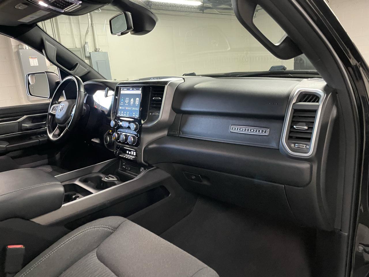 Used 2019 RAM 1500 Big Horn AWD/4WD image 18