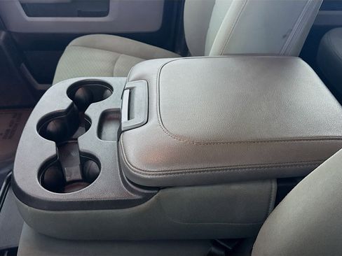 Used 2020 RAM 1500 Classic SLT image 18