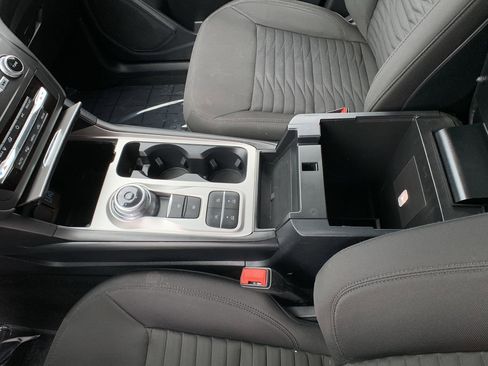 Used 2020 Ford Explorer XLT w/ Class III Trailer Tow Package image 35