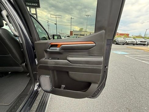 Used 2022 GMC Sierra 1500 Denali AWD/4WD image 21