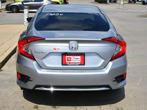 Used 2019 Honda Civic LX image 4