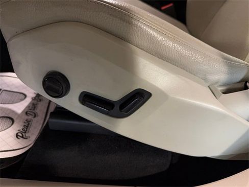 Used 2022 Volvo XC90 T8 Inscription Expression image 13