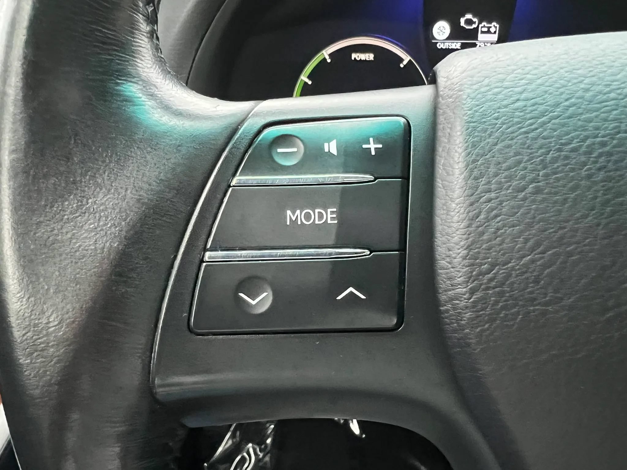 Used 2010 Lexus RX 450h AWD image 23
