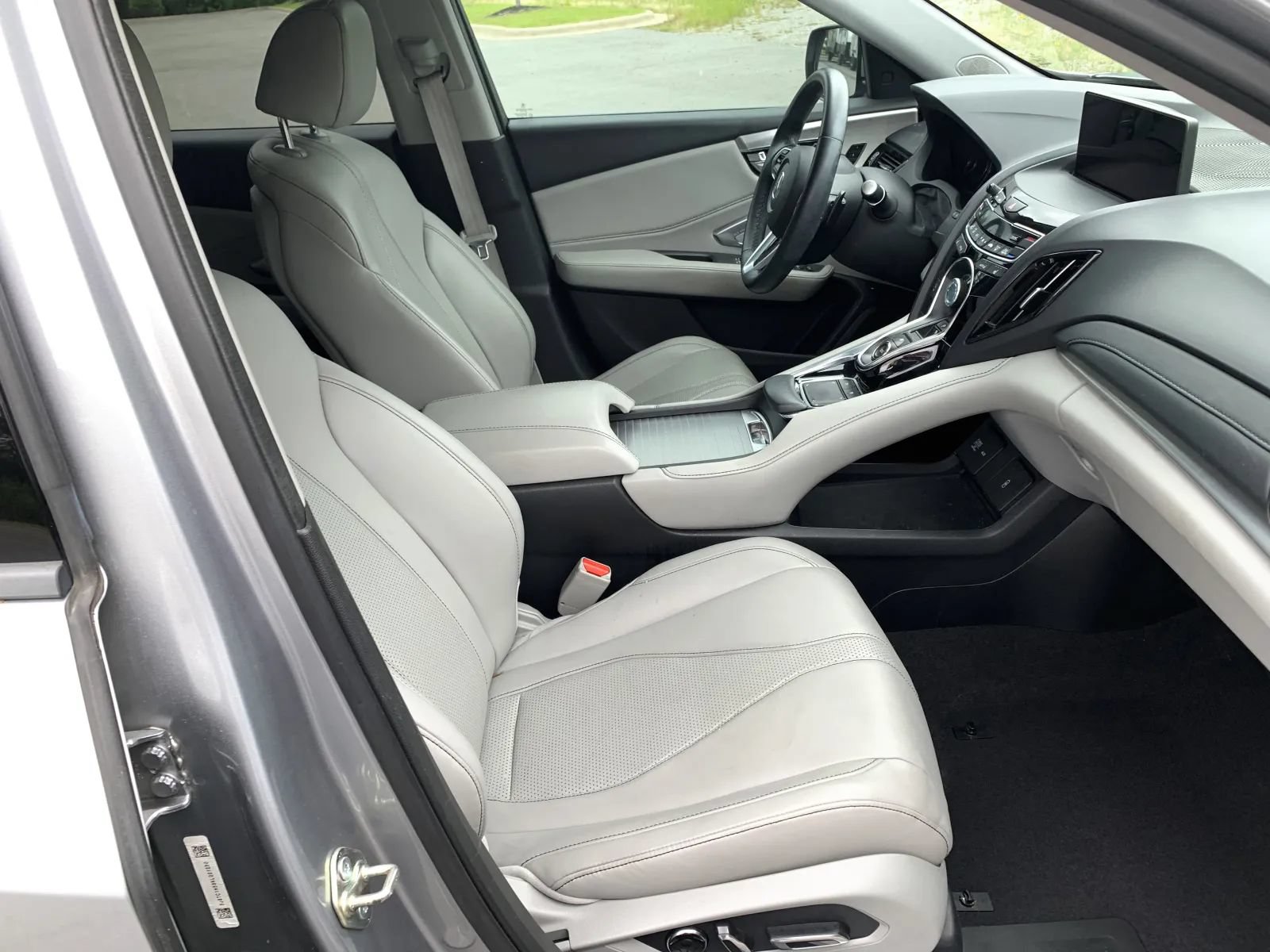 Used 2019 Acura RDX w/ Technology Package FWD image 22