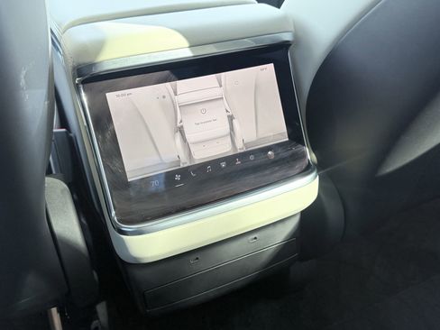 Used 2023 Tesla Model X Plaid image 56