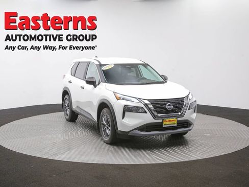 Used 2023 Nissan Rogue S AWD/4WD image 50