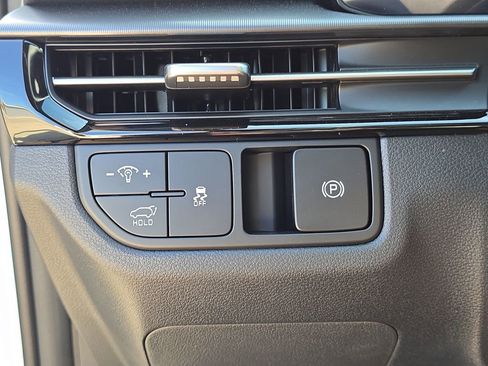 New 2026 Kia Sportage SX image 29