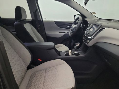 Used 2022 Chevrolet Equinox LS AWD/4WD image 21