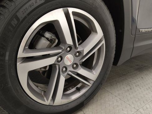 Used 2019 GMC Terrain SLT w/ Preferred Package image 31