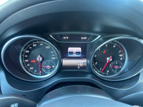 Used 2019 Mercedes-Benz CLA 250 image 22