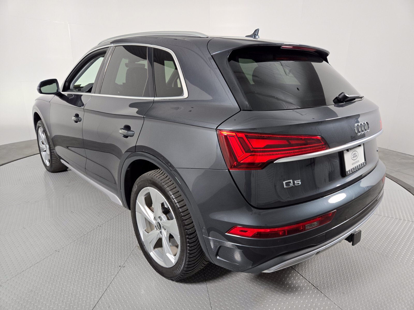 Used 2021 Audi Q5 Prestige AWD/4WD image 17