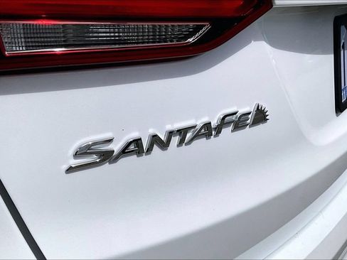 Used 2017 Hyundai Santa Fe Sport AWD/4WD image 33
