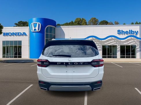 New 2026 Honda Pilot EX-L image 7