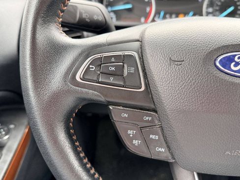 Used 2021 Ford EcoSport SE w/ SE Convenience Package FWD image 14