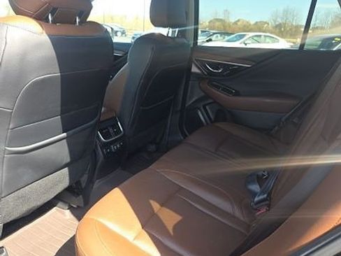 Used 2022 Subaru Outback Touring XT w/ Popular Package #2 image 9