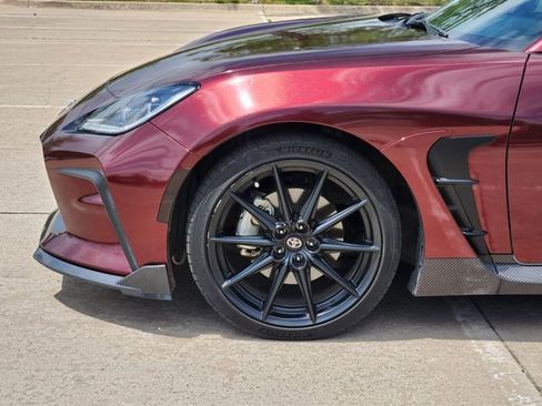 Used 2022 Toyota GR86 Premium image 8