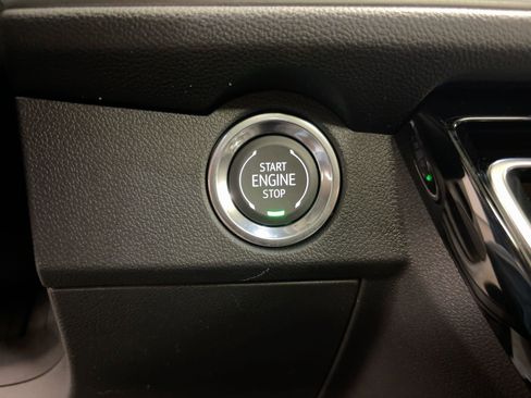 New 2026 Chevrolet Traverse LT w/ Sun and Wheel Package image 27