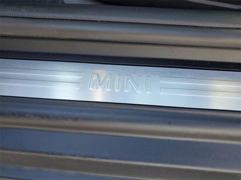 Used 2025 MINI Cooper S image 29