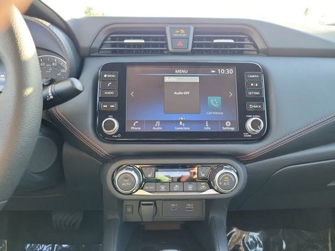 New 2025 Nissan Versa SR w/ Trunk Package image 11