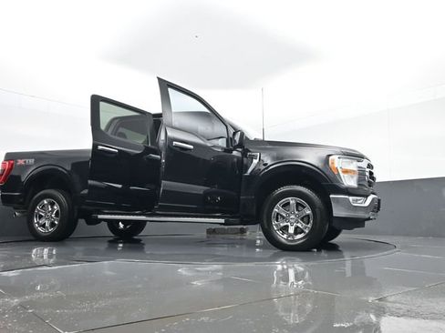 Used 2023 Ford F150 XLT w/ XTR Package image 31