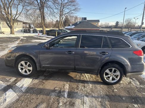 Used 2014 Subaru Outback 2.5i Premium image 1