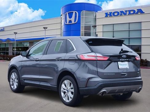 Used 2022 Ford Edge Titanium image 4