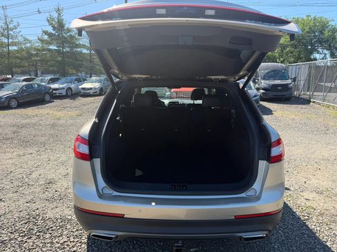 Used 2017 Lincoln MKX Reserve w/ Lincoln MKX Climate Package AWD/4WD image 29