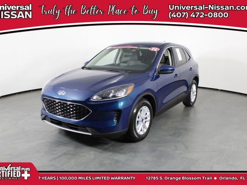 Used 2020 Ford Escape SE image 1