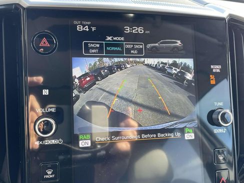 Used 2024 Subaru Ascent Limited image 19