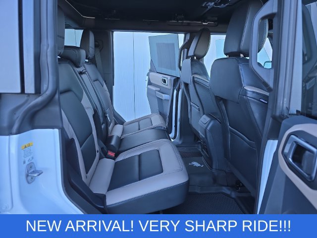 Used 2023 Ford Bronco Wildtrak AWD/4WD image 12