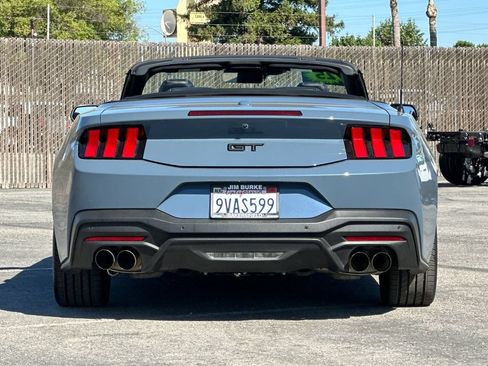 Certified 2025 Ford Mustang GT Premium RWD image 5