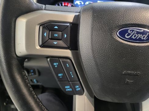Used 2022 Ford F350 Lariat w/ Lariat Ultimate Package AWD/4WD image 11