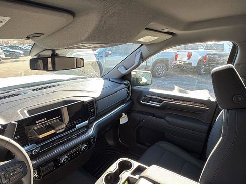 New 2026 GMC Sierra 1500 Elevation image 20