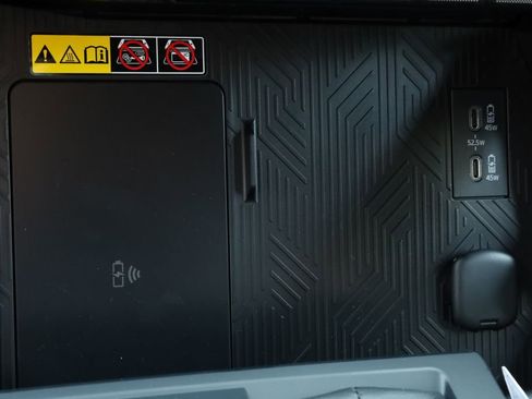 New 2025 Toyota Tacoma SR5 image 30