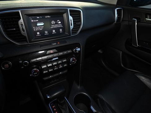 Used 2018 Kia Sportage EX FWD image 21