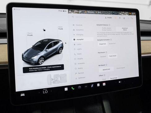 Used 2022 Tesla Model Y Long Range image 29