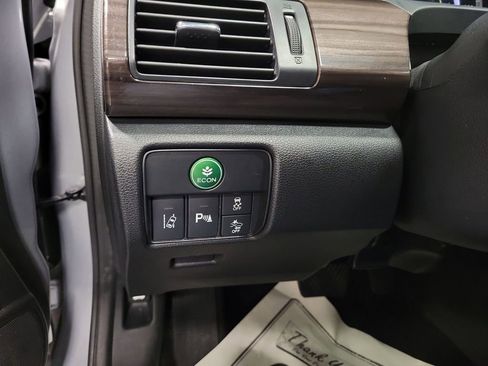 Used 2016 Honda Accord Touring image 23