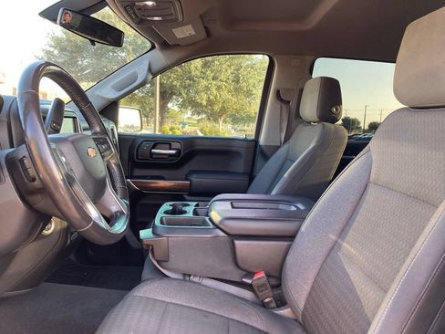Used 2020 Chevrolet Silverado 1500 LT w/ Texas Edition RWD image 9
